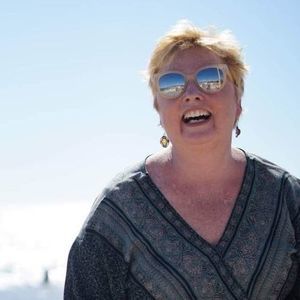 Meet your Posher, Linda